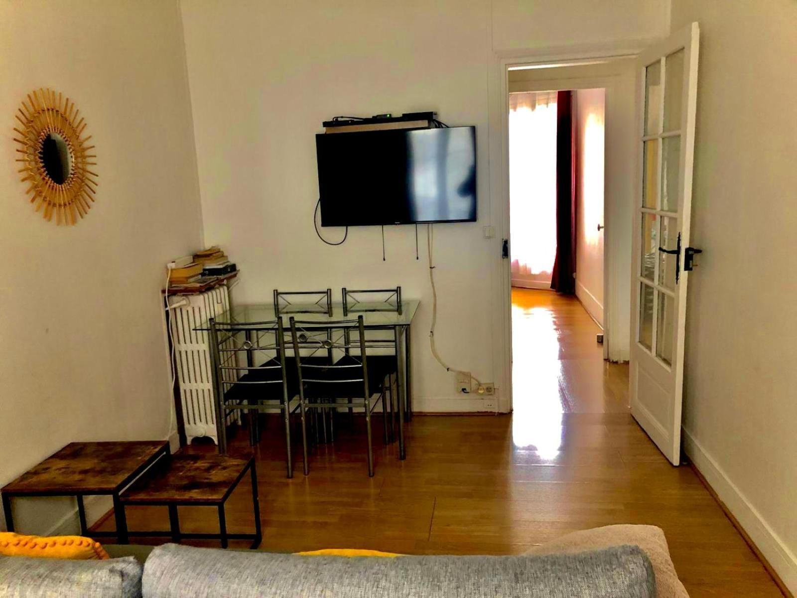 Cosy Apartment In Párizs Kültér fotó